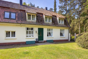 Grosszügiges Ferienhaus mit Wald